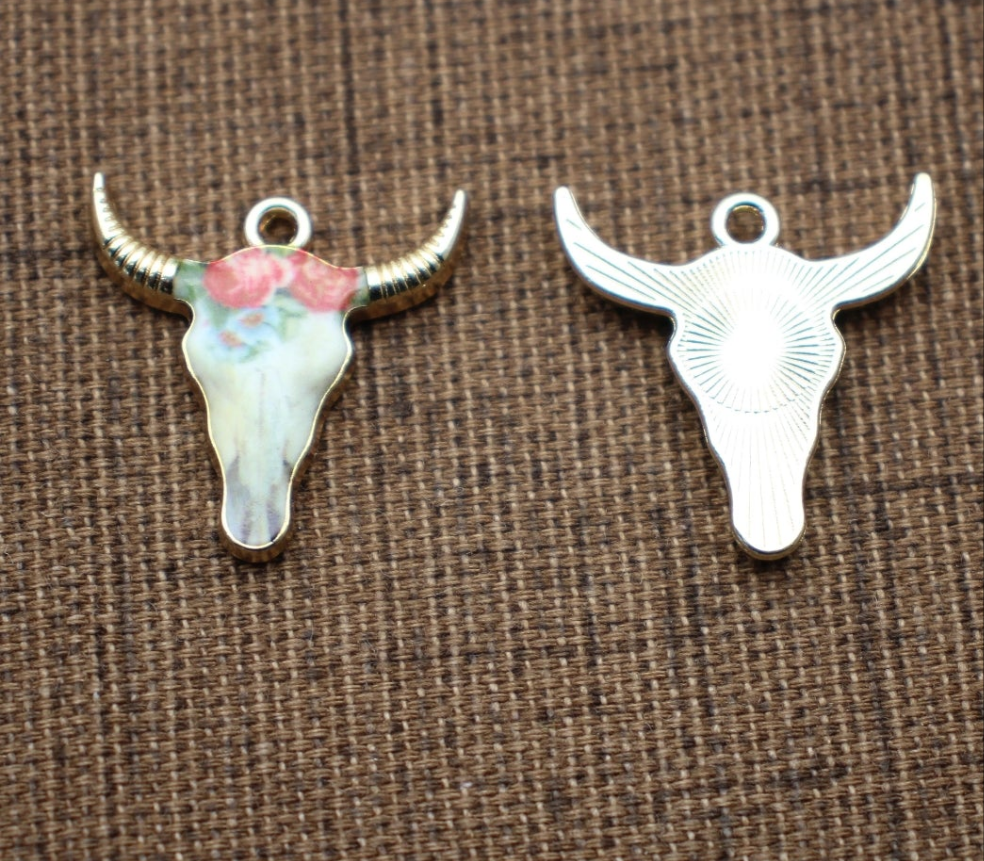 Steer skull charm
