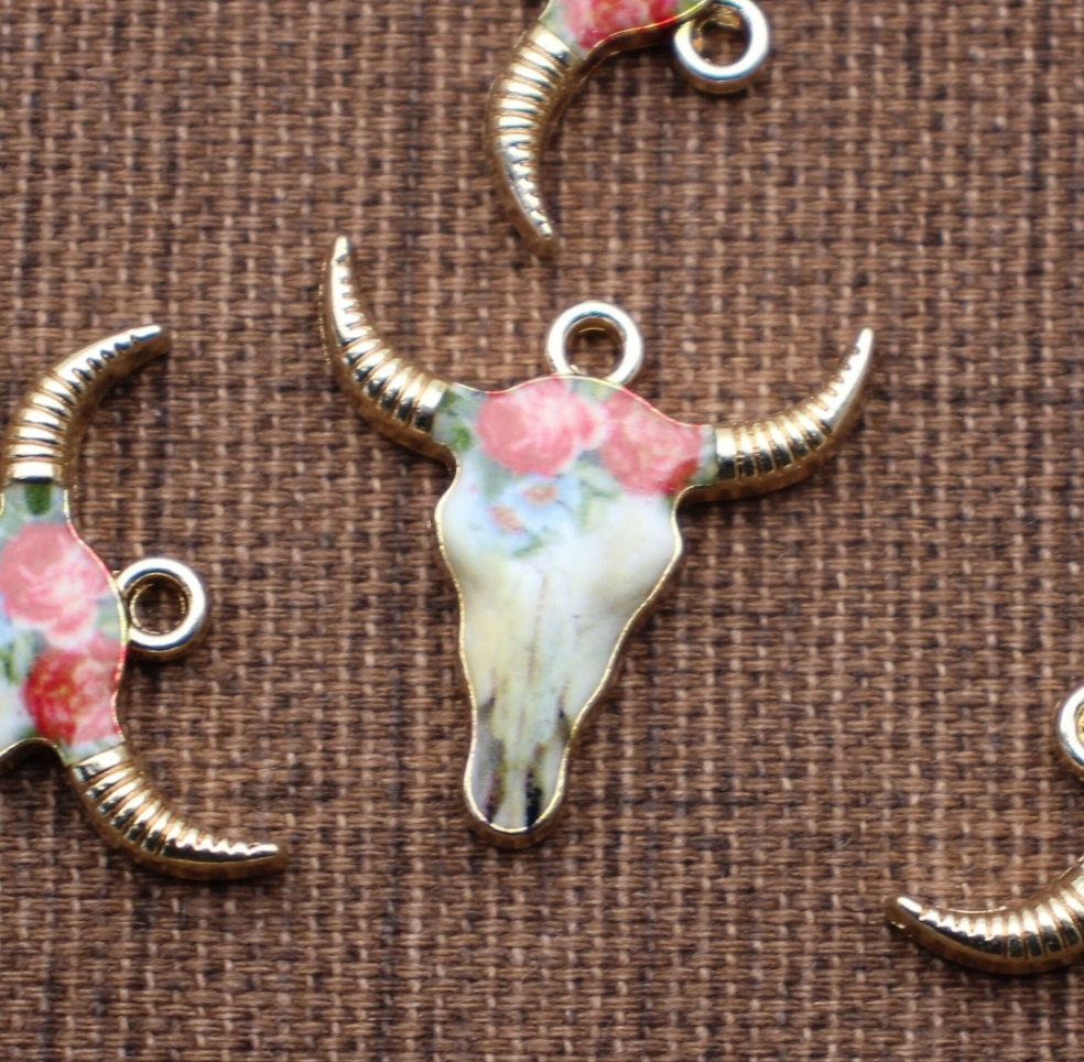 Steer skull charm